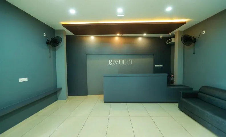 RIVULET River Side Business Class Hotel