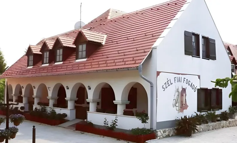 Szel Fiai Fogado