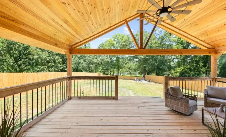 Lakeview Retreat - Family-Friendly - Near Downtown