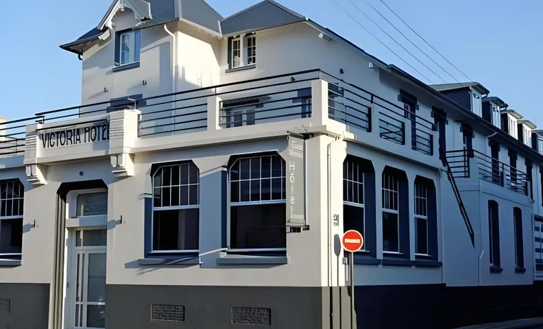 Marnie House