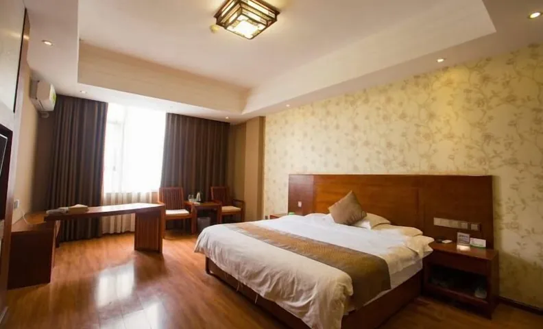 Longhuyuan Hostel