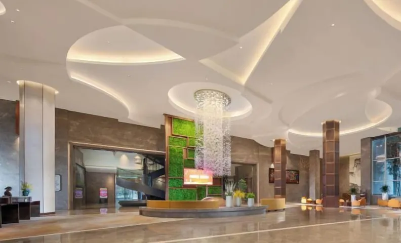 Kaihua International Hotel