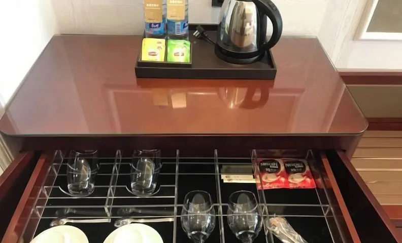 Taihe Hotel