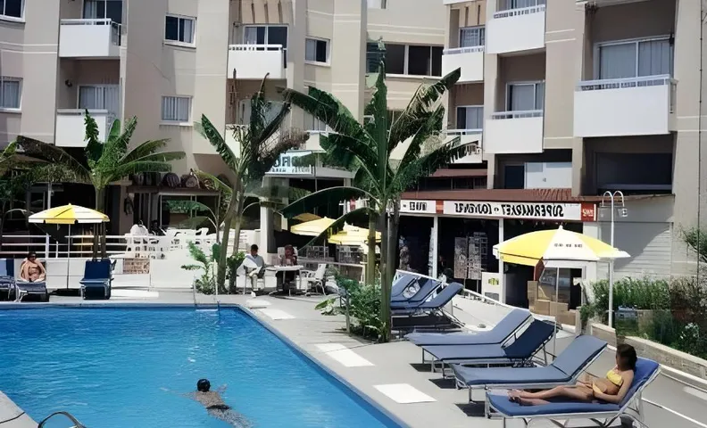 Sea Apartments