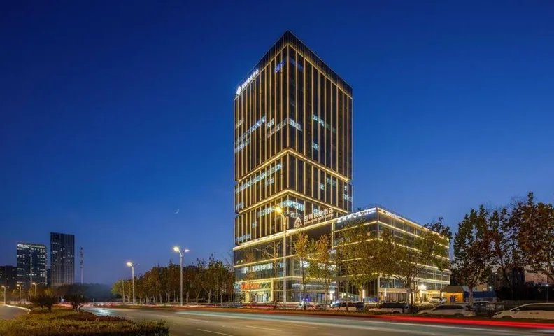 James Joyce ELITE Hotel (Shangqiu Wanda Plaza Jianye Headquarters Port)