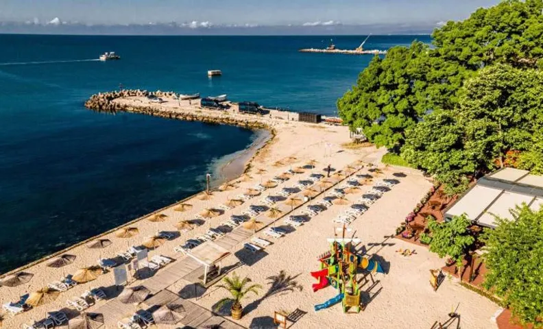 Royal Grand Hotel and Spa - All Inclusive and Free beach accsess