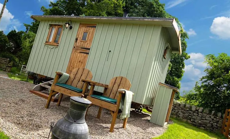 Sycamore Shepherd's Hut