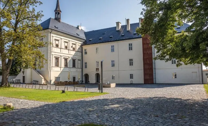 Hotel Zamek Svijany