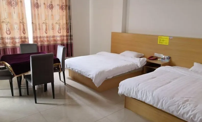 Pingnan Guozhou Hotel