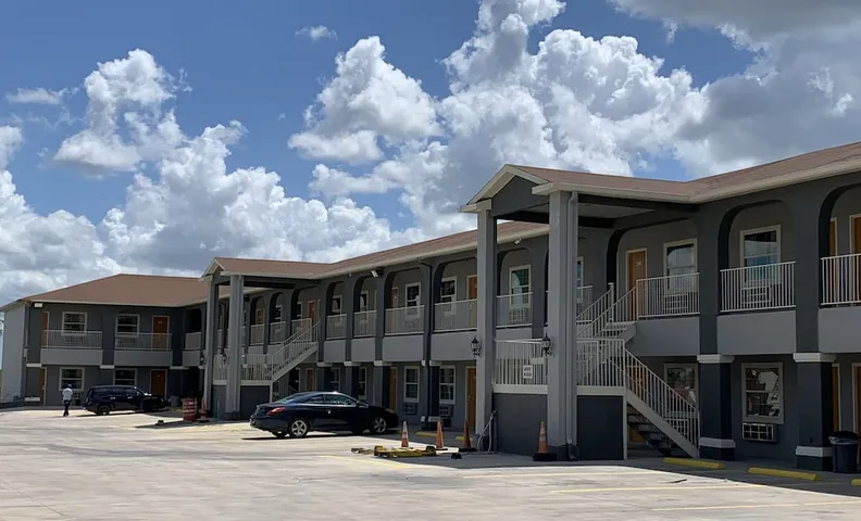 Texan Inn and Suites Tilden