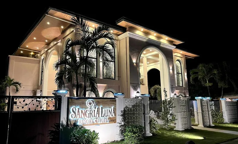 Sangria Luna Resort and Hotel