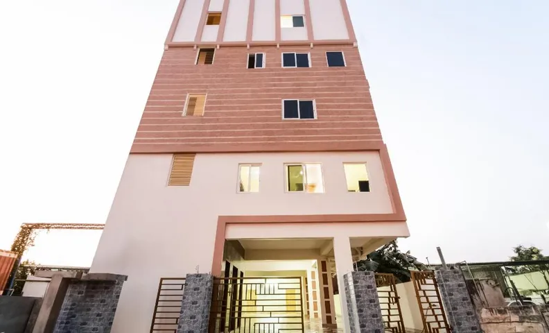 Hotel O CJ Inn