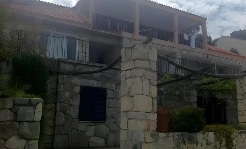 Guest House Busurelo