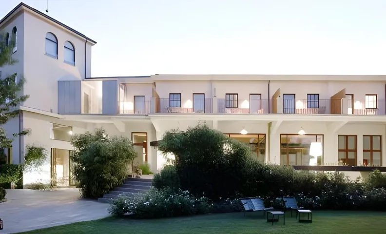 Alter Hotel