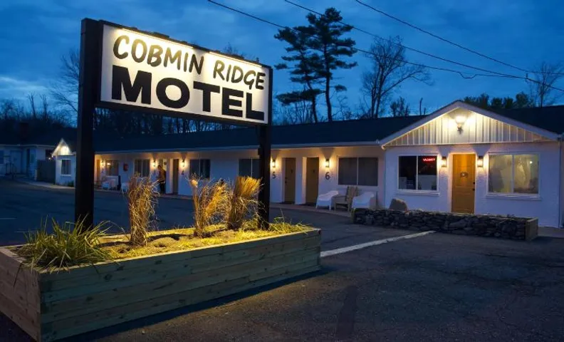 Cobmin Ridge Motel
