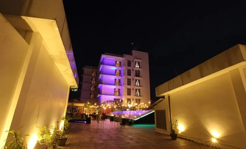 Maestro Hotel Pontianak