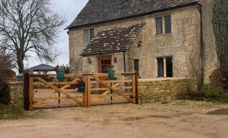 The Barn, Windrush