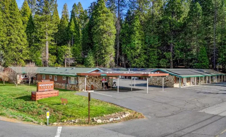 Arnold Meadowmont Lodge