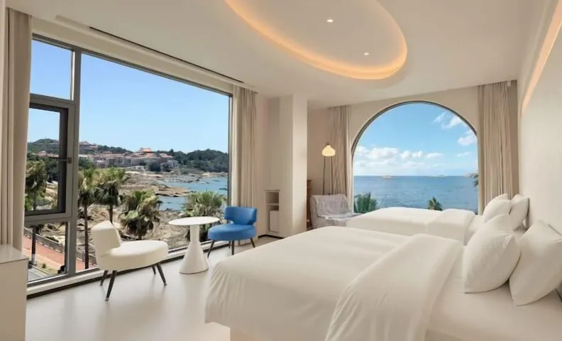 Meizhou Island Yuehai Building Seaview Homestay (Lianchi'ao Beach Branch)