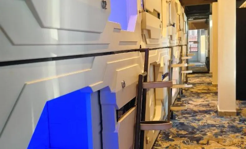 TRIVPODS CAPSULE HOTEL