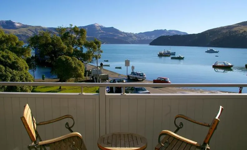 Akaroa Village Inn