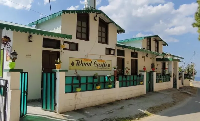 Wood Castle Luxury Home Stay