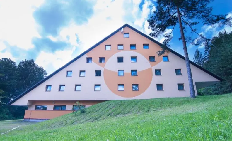 HOTEL SVRATKA