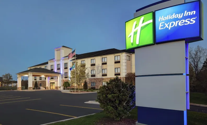 홀리데이 인 익스프레스 애드리안, IHG