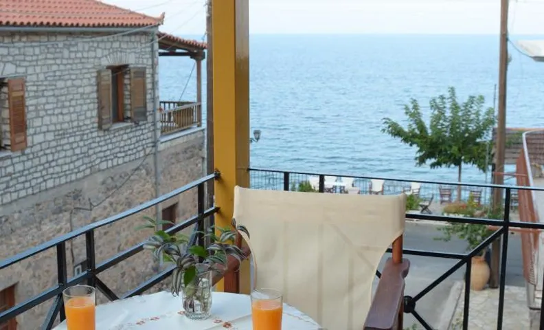 Avra Apartments