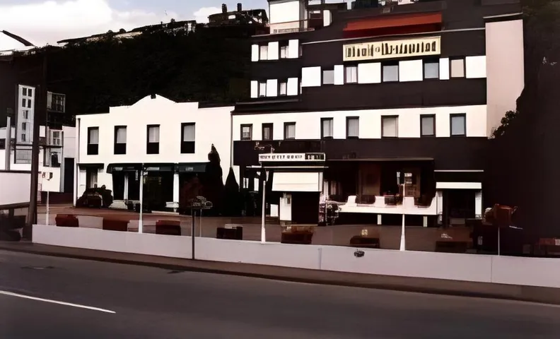 Hotel zwei&vierzig