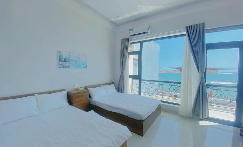 HOSTEL TOM HOUSE