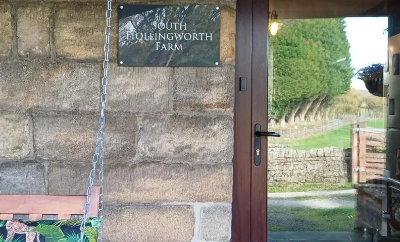 South Hollingworth Farm