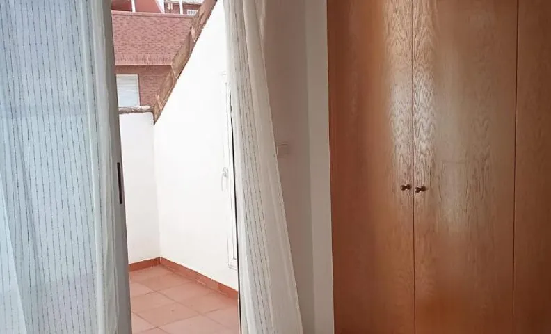 Valencia Casa Rosa