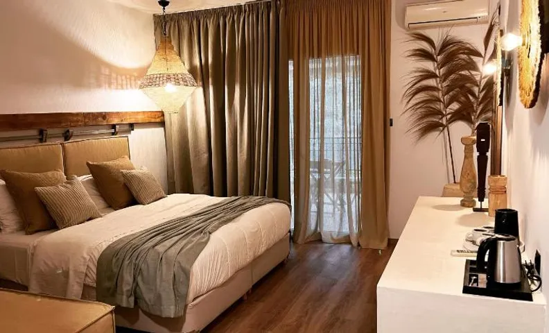 Evia Silence