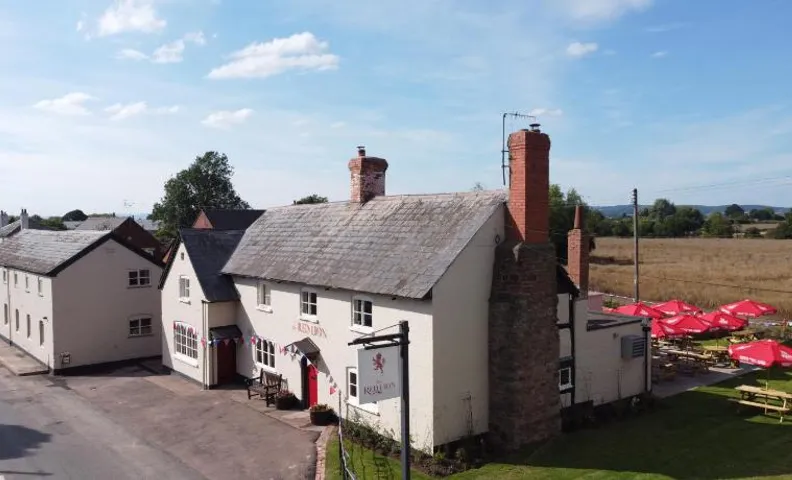 The Red Lion, Madley