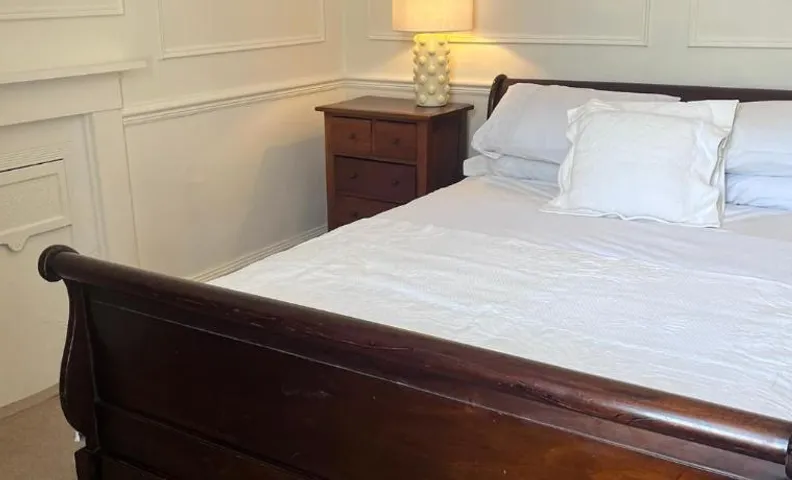 corner house Guest house 18 potacre st torrington ex388bh