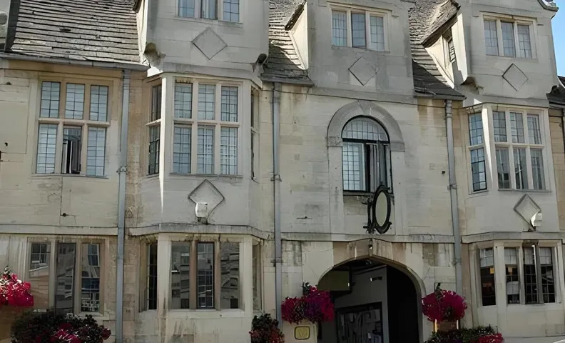 The Talbot Hotel, Oundle , Near Peterborough - The Coaching Inn Group