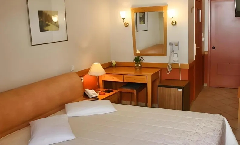 Hotel Ntinas