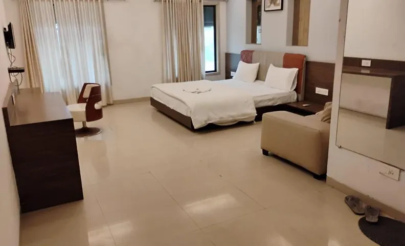HOTEL NOVA HAVEN ANKLESWAR