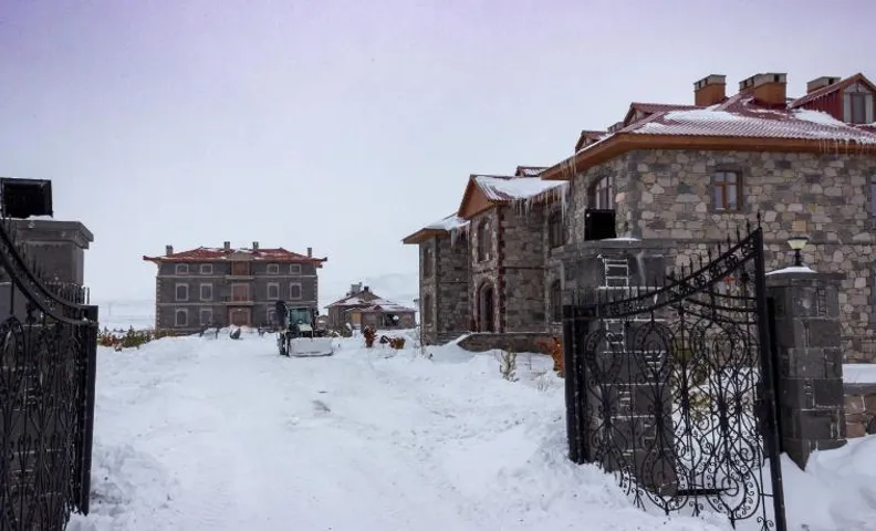 Lake Cildir Lodge