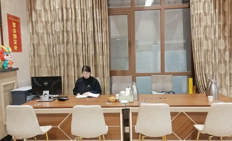Tongxilai Hotel