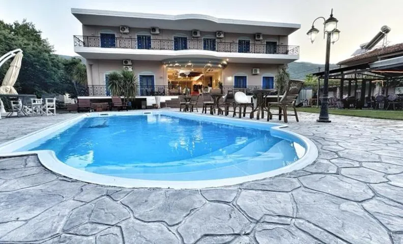 Hlidi Hotel
