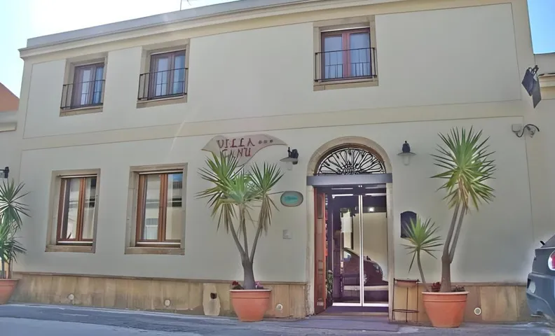 Hotel Villa Canu