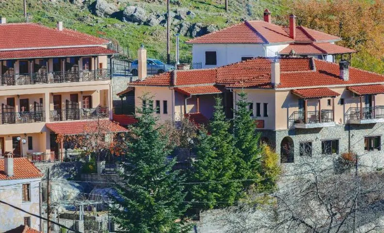 Lefteris