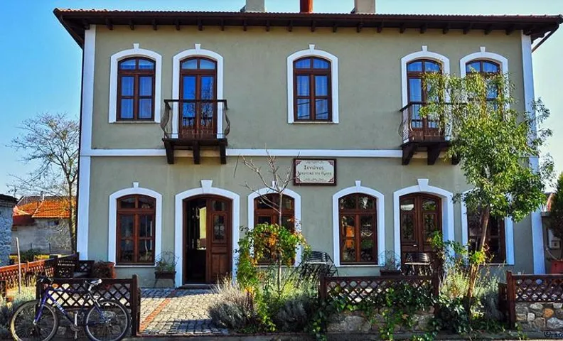 Mansion of Kerkini powered by hotel Oikoperiigitis