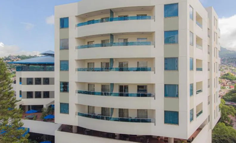Hotel Plaza Juan Carlos