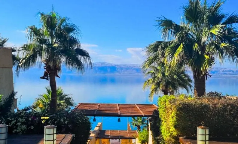 O Beach Hotel & Resort