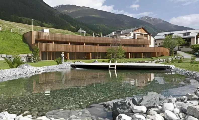 Relais & Chateaux IN LAIN Hotel Cadonau