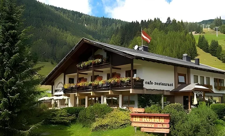 Schi- und Wanderhotel Berghof