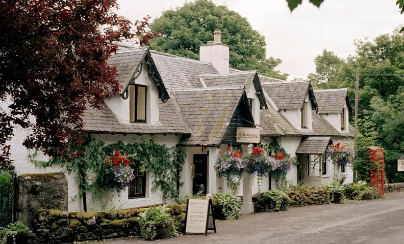 Ardeonaig Hotel & Restaurant
